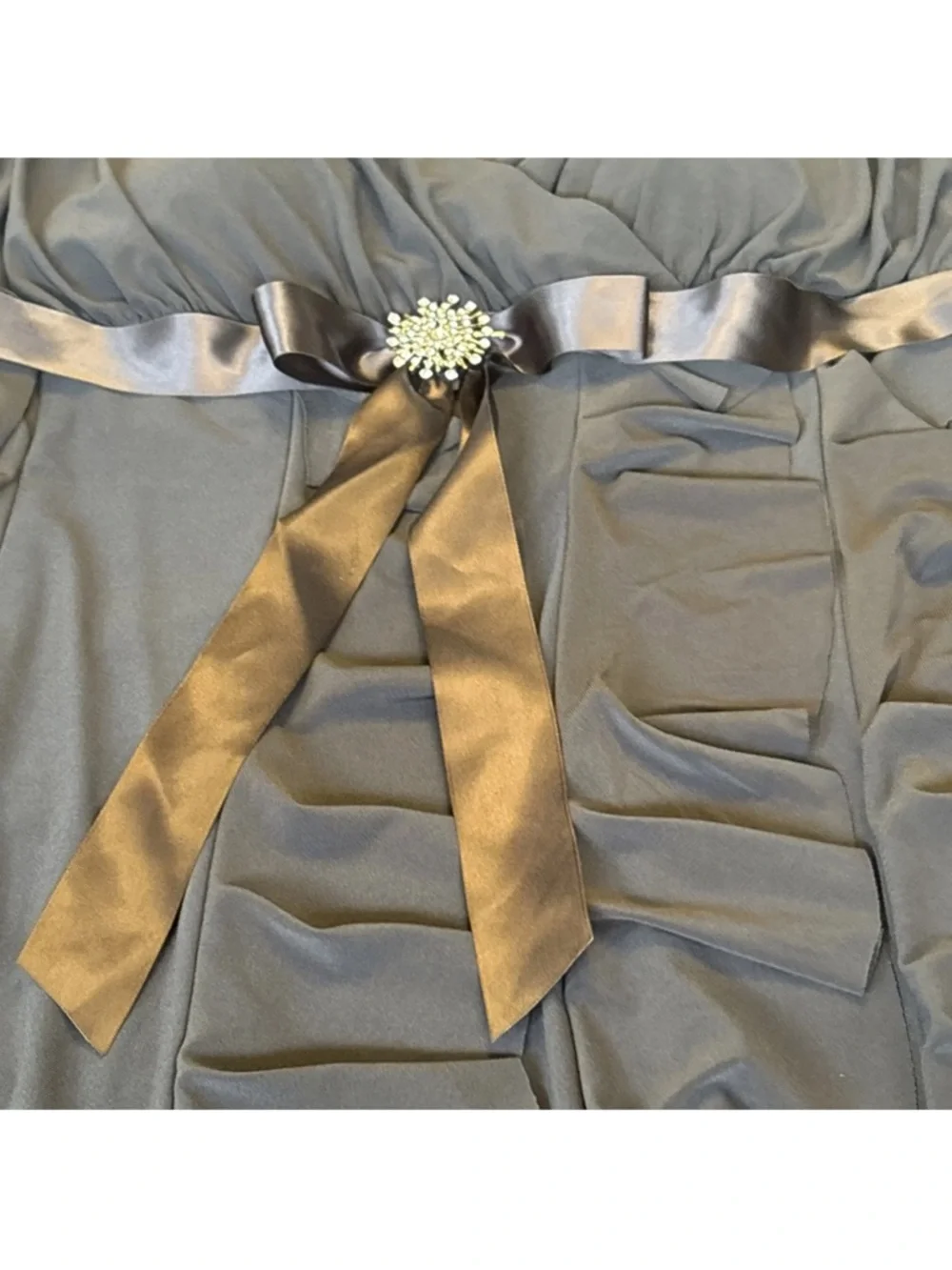 Dressbarn Women’s Sleeveless Smoke Gray Satin Ribbon Brooch VTG Dress 18 W - Picture 11 of 13